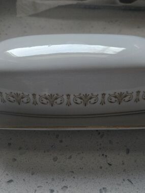 Vintage Imperial Gold By Sheffield Japan Gold Trim Butter Dish